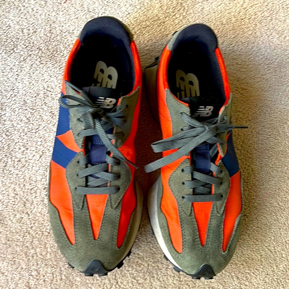Men’s!  New Balance!  Size 10